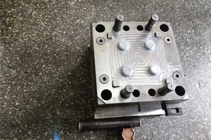 f-injection-molding لوازم جانبی دستگاه تزریق پلاستیک